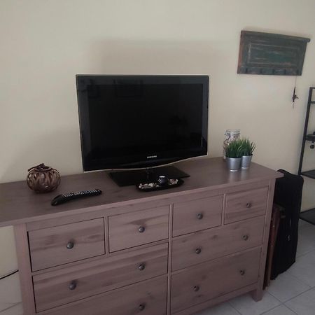 Buena Vista Appartement Eginitissa Buitenkant foto