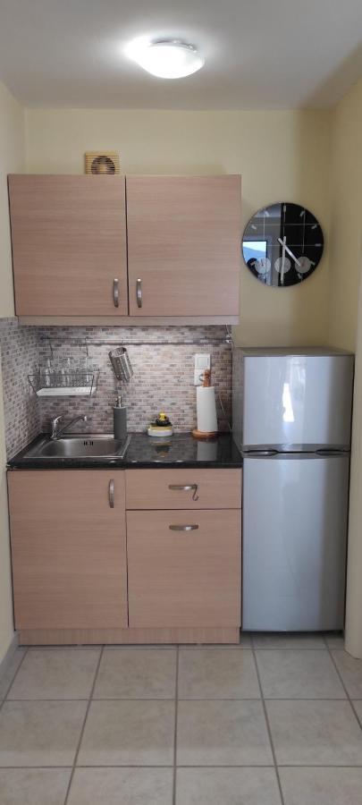 Buena Vista Appartement Eginitissa Buitenkant foto